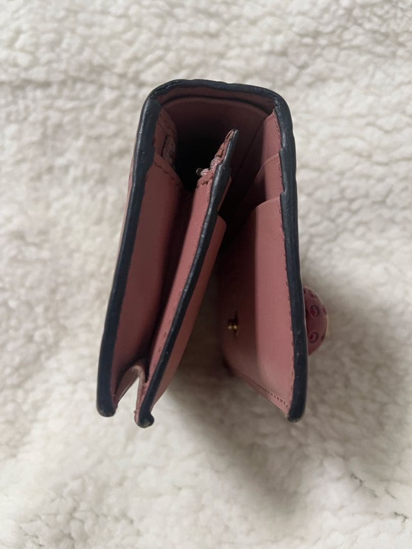 GUCCI グッチ　二つ折り財布 ピンク さくらんぼ