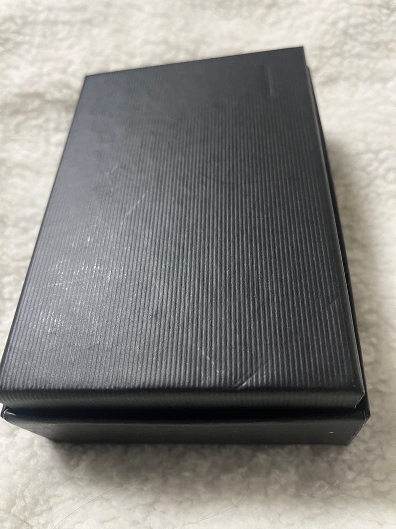 GUCCI グッチ　二つ折り財布 ピンク さくらんぼ