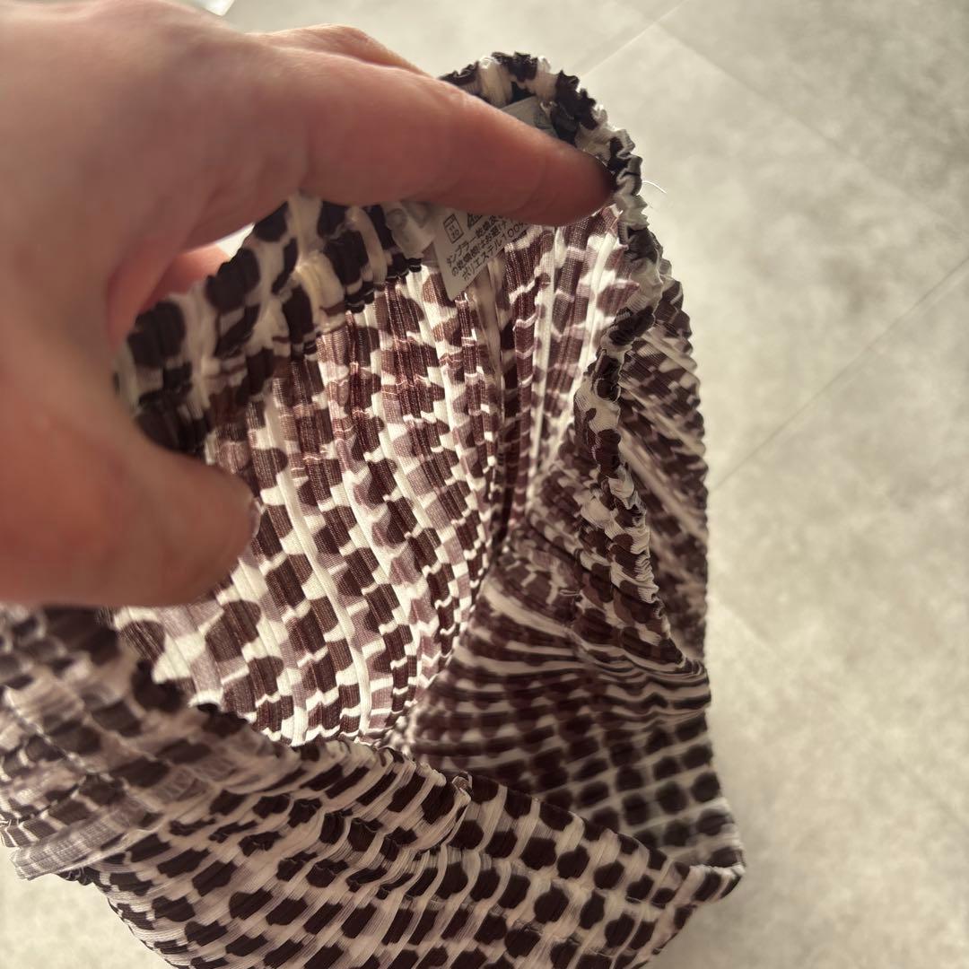 PLEATS PLEASE ドット柄ストレートパンツ サイズ3