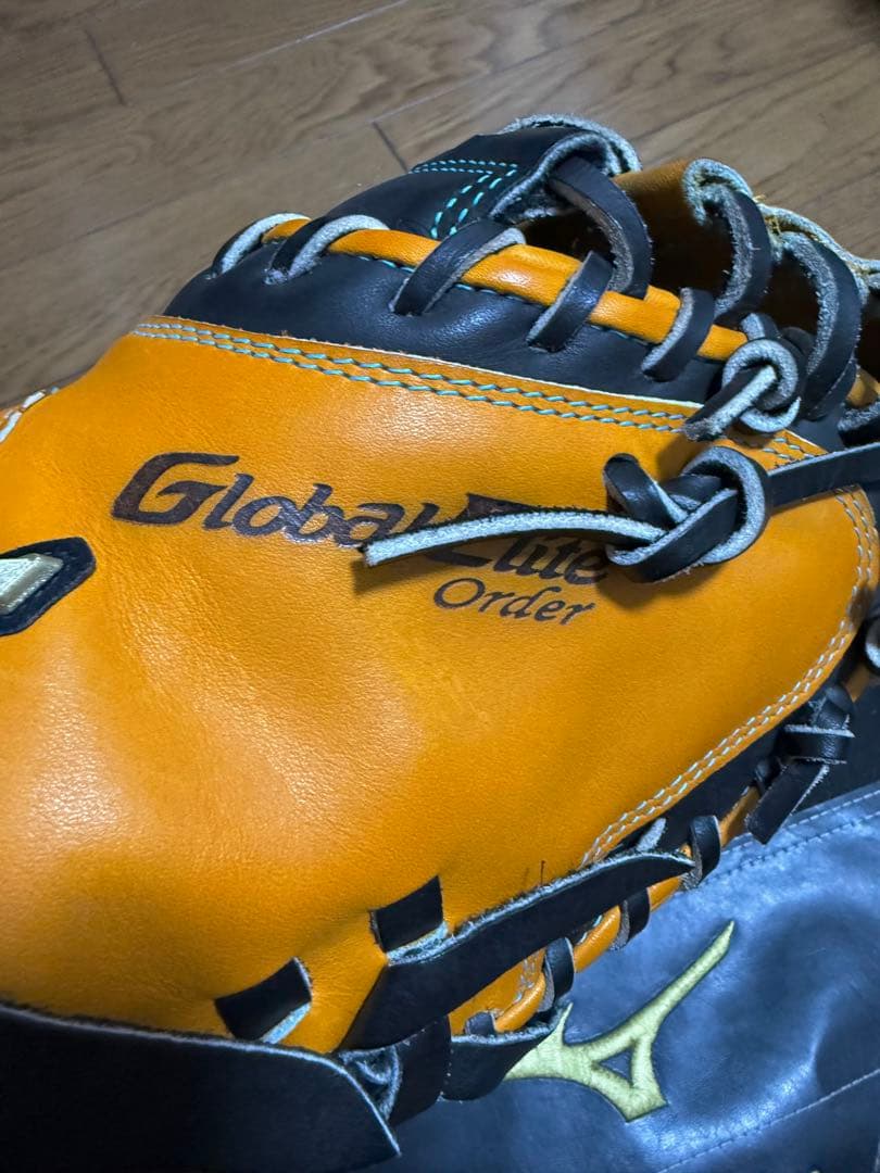 【美品】ミズノ グローバルエリートオーダー 軟式キャッチャーミット