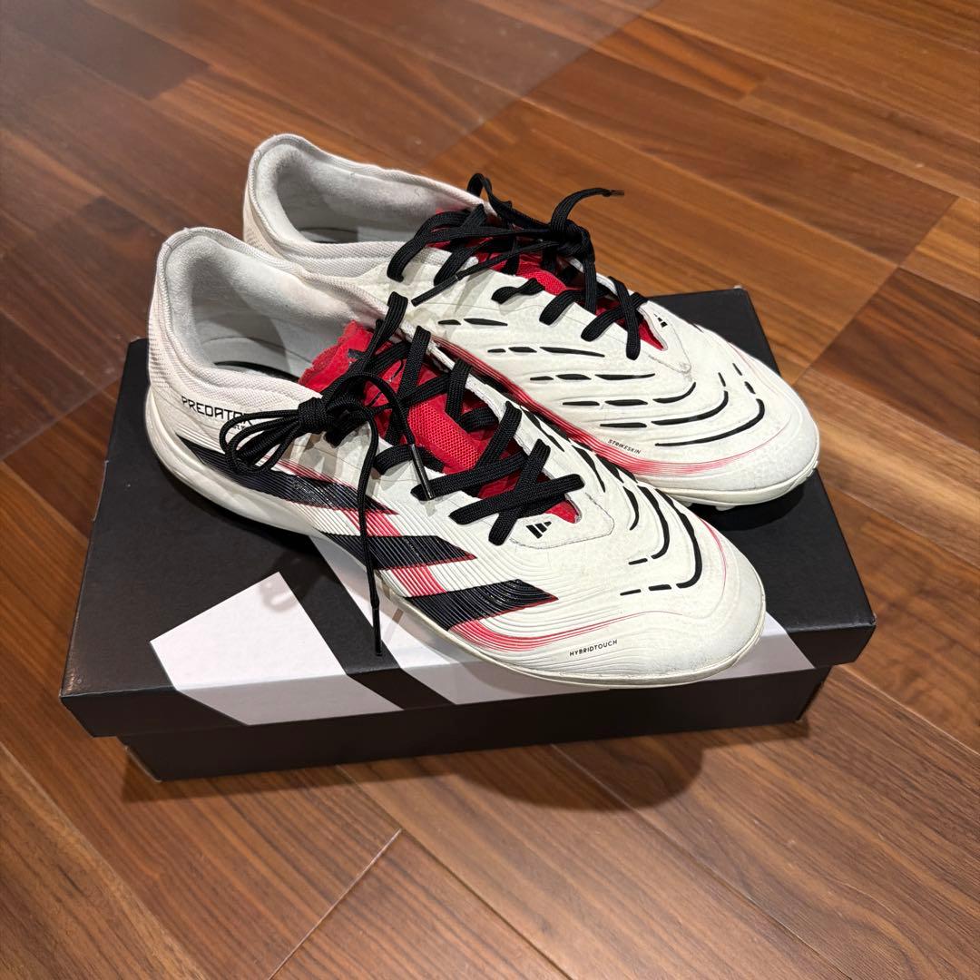 シューズ PREDATOR PRO TF