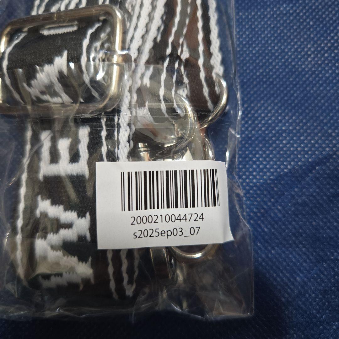 【新品未開封品】NOśWEA マルチショルダー(ブラック×ホワイト) 花村想太