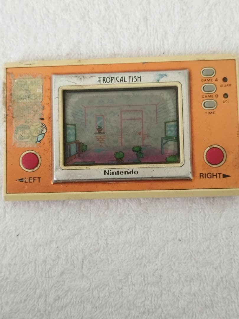 任天堂ゲームウォッチ　トロピカルフィッシュ です。