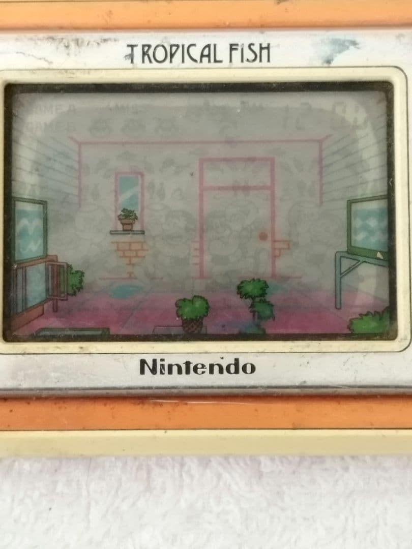 任天堂ゲームウォッチ　トロピカルフィッシュ です。
