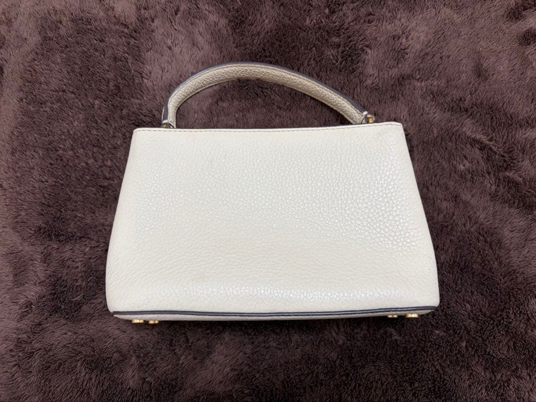 【美品】トリーバーチ ショルダーバッグ アイボリー レザー 斜めがけ