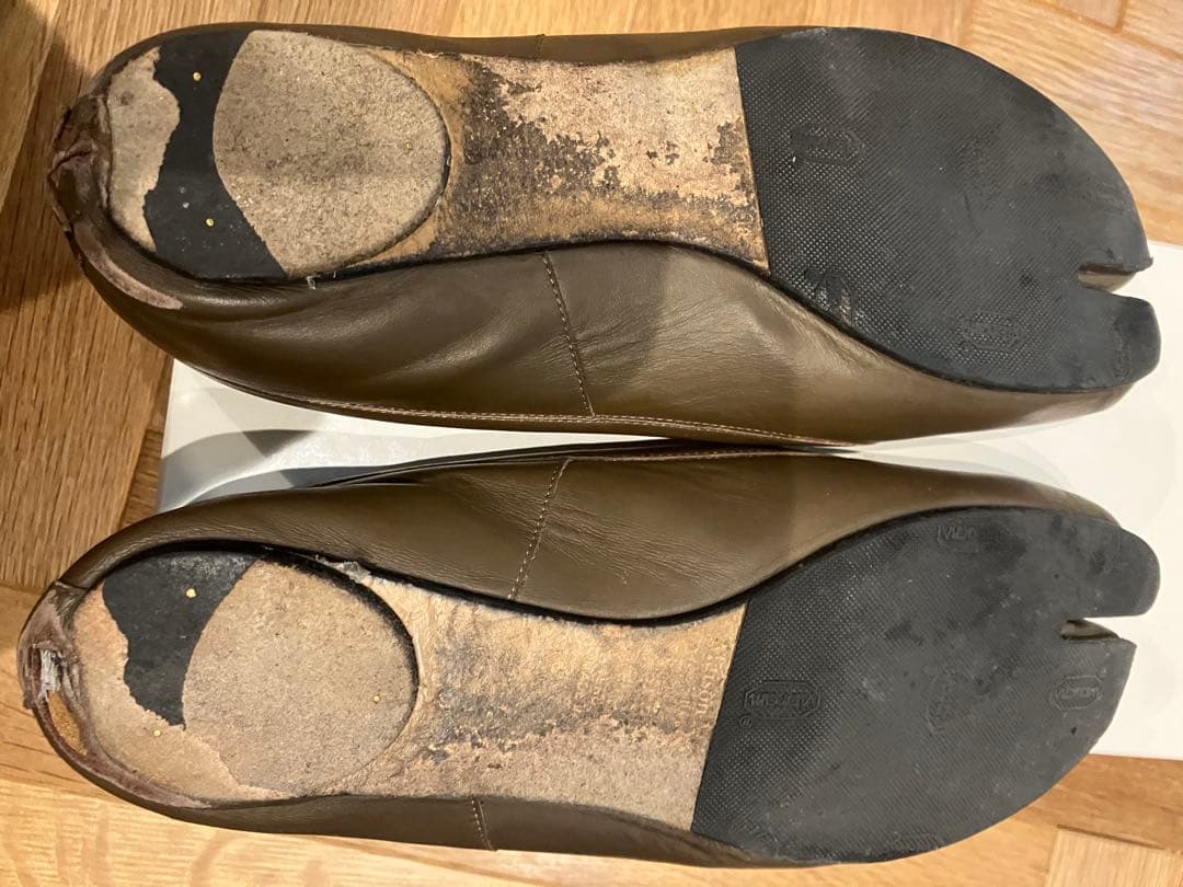 メゾンマルジェラ Maison Margiela タビバレエ　カーキ　　36