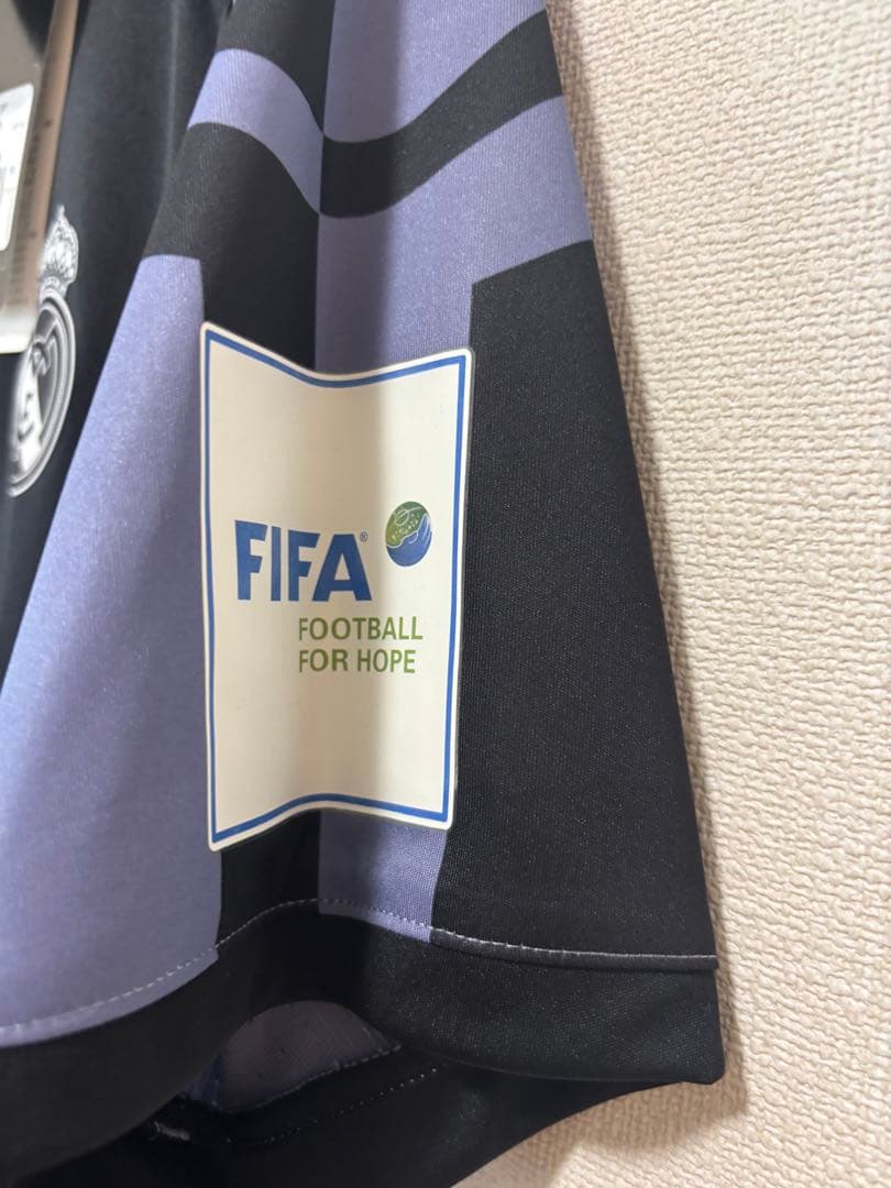 新品タグ付 16-17 レアル・マドリード カリム・ベンゼマ CWCパッチ M