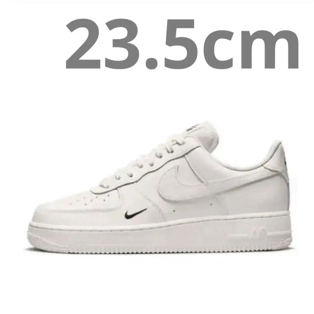 Nike Air Force 1 ホワイト23.5 ウィメンズ 新品 ESS