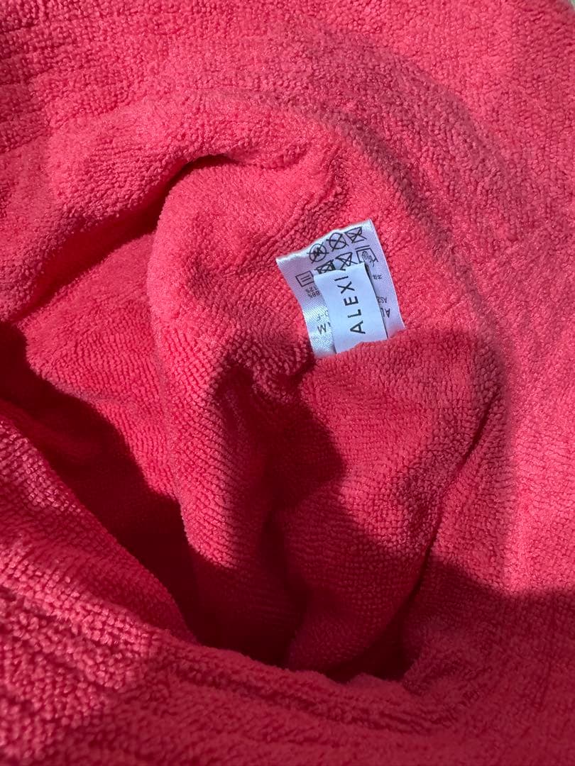 バケットハット 赤