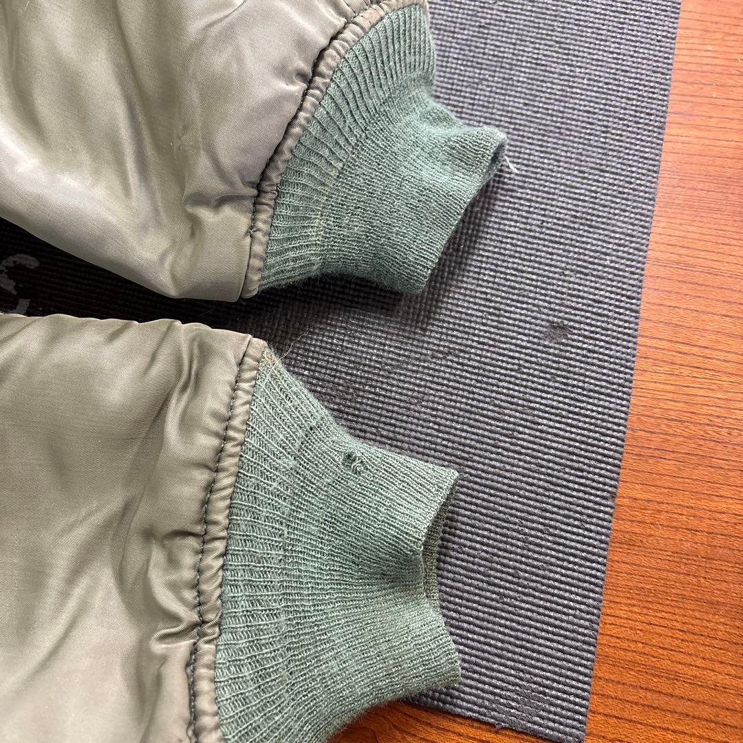 約40年前のM A-1です made in usa