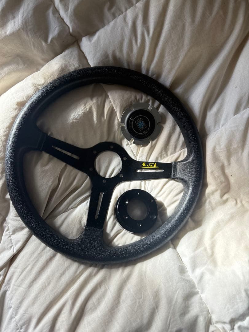 NARDI風 ステアリングホイール 3スポーク ブラック ホーン付き