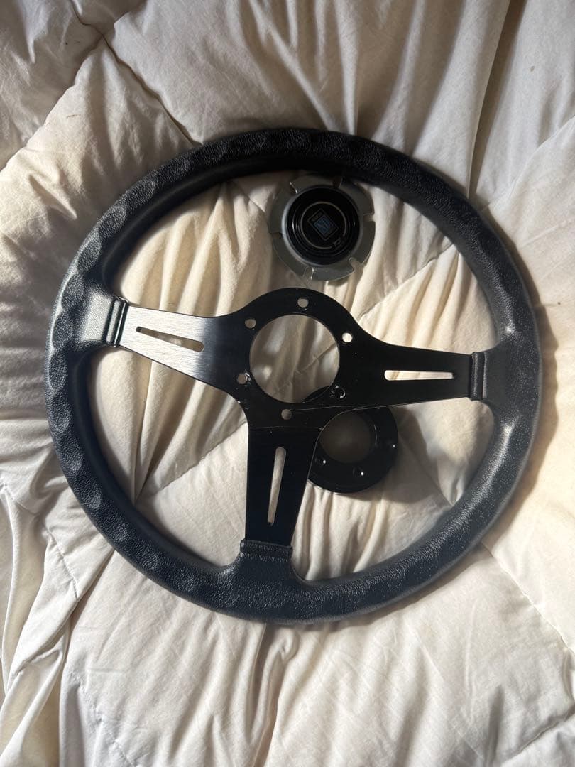 NARDI風 ステアリングホイール 3スポーク ブラック ホーン付き