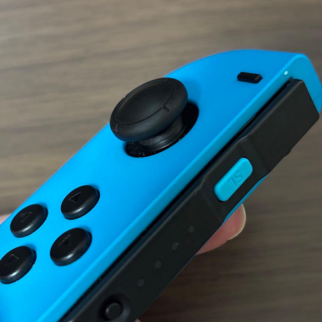 【注意事項あり】Nintendo Switch 本体 青/赤 Joy-Con