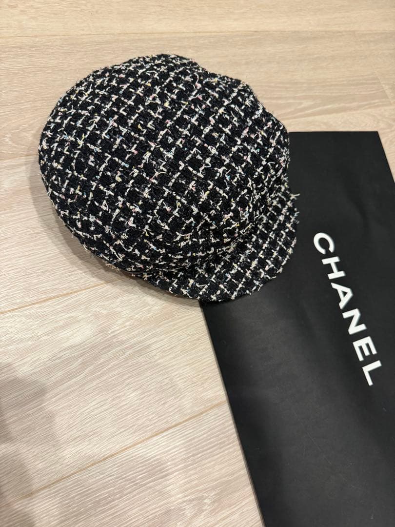 CHANEL ツィード　キャスケット