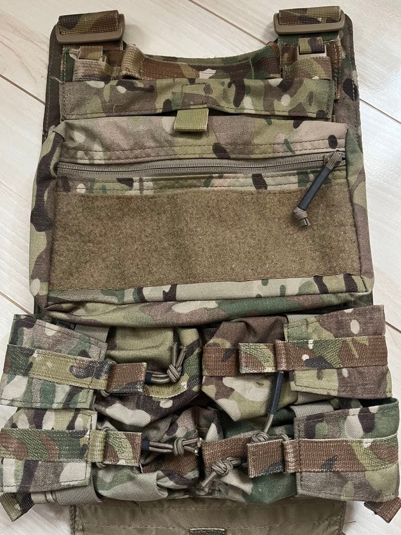 LBX 4040 M プレートキャリア　バックパネル　マルチカム