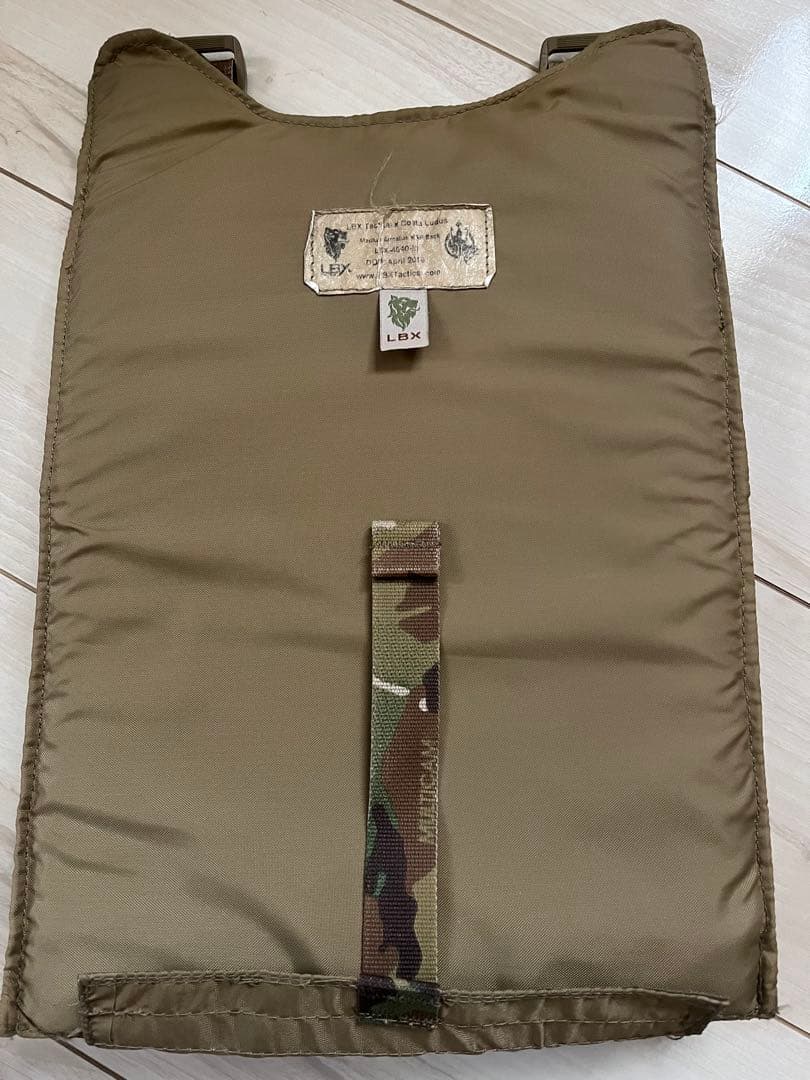 LBX 4040 M プレートキャリア　バックパネル　マルチカム