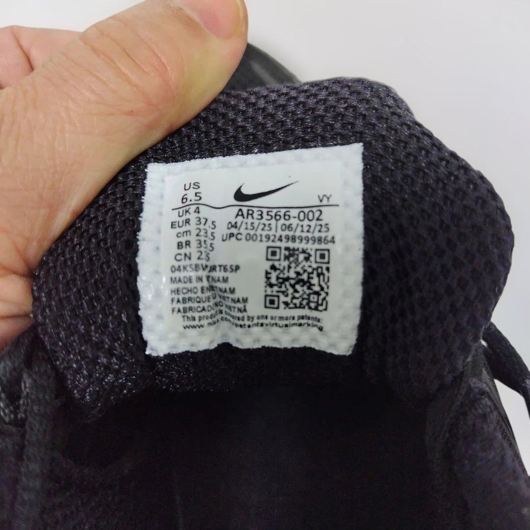 Nike ブラック スニーカー　ショックス TL 箱なし