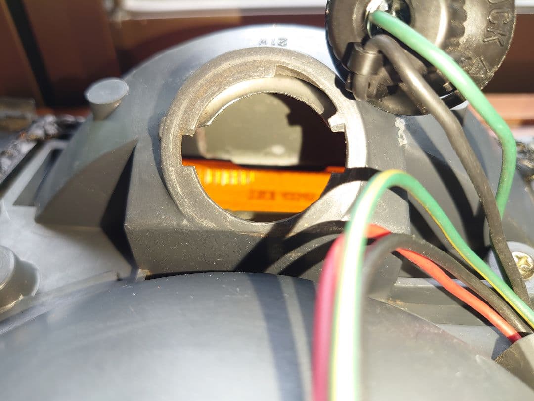 DR30スカイライン　テールランプ左　 希少GT系ブラックスモーク