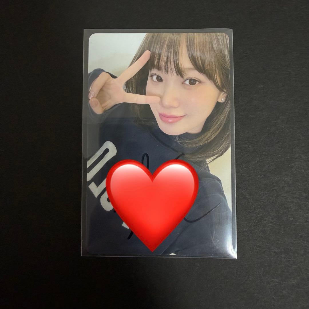 LE SSERAFIM チェウォン 直筆サイン入り ラキドロ トレカ　ユニバ