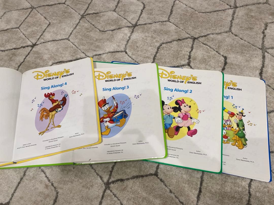 値下げしました！　シングアロング　DVD12枚　絵本　ディズニー英語システム