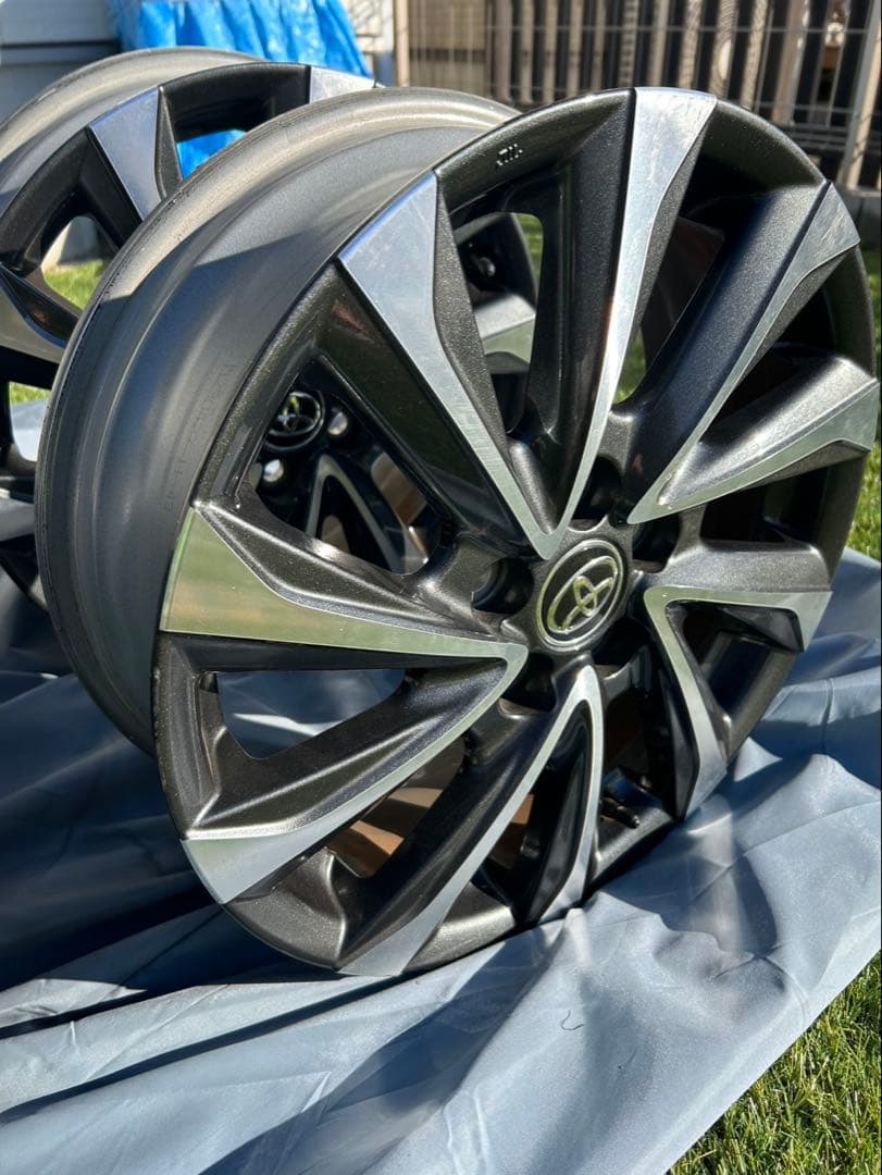 値下げ　トヨタ 17インチ ホイール４本のみ