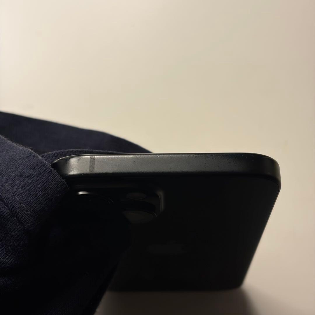 iPhone 15 ブラック 256GB SIMフリー