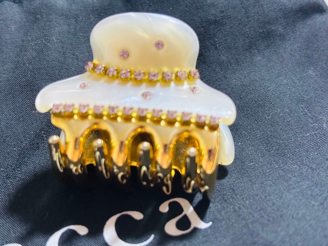 レモン様　アッカacca クリップ　ヘアクリップ　パールホワイト　ラインストーン