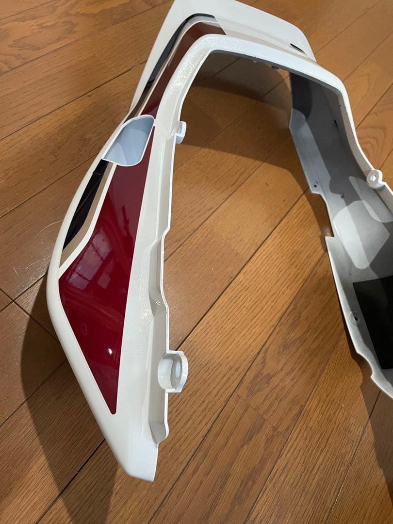 HONDA バイク用カウル ホワイト/レッド