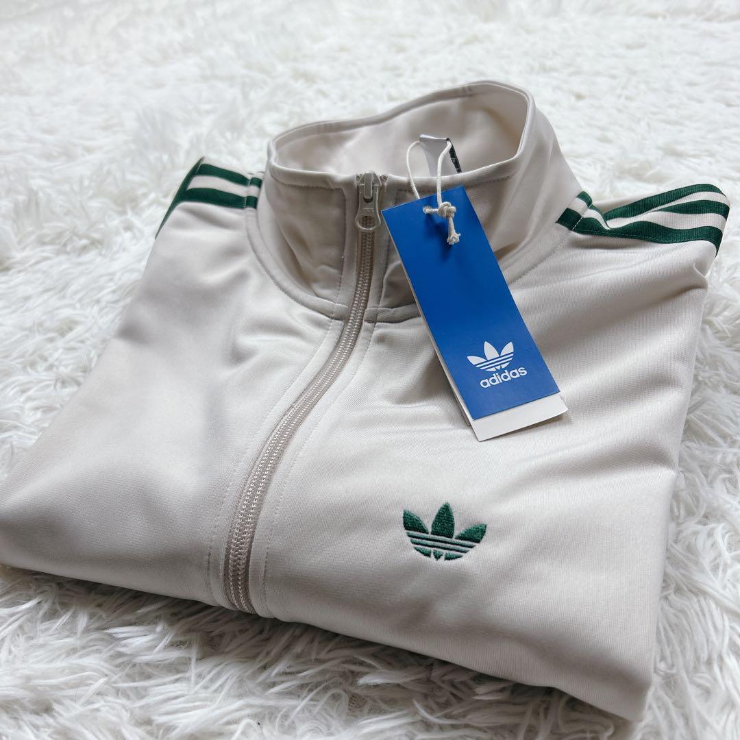 新品　ベッケンバウアー　アディダス　トレフォイル　ロゴ刺繍　ベージュ　男女兼用