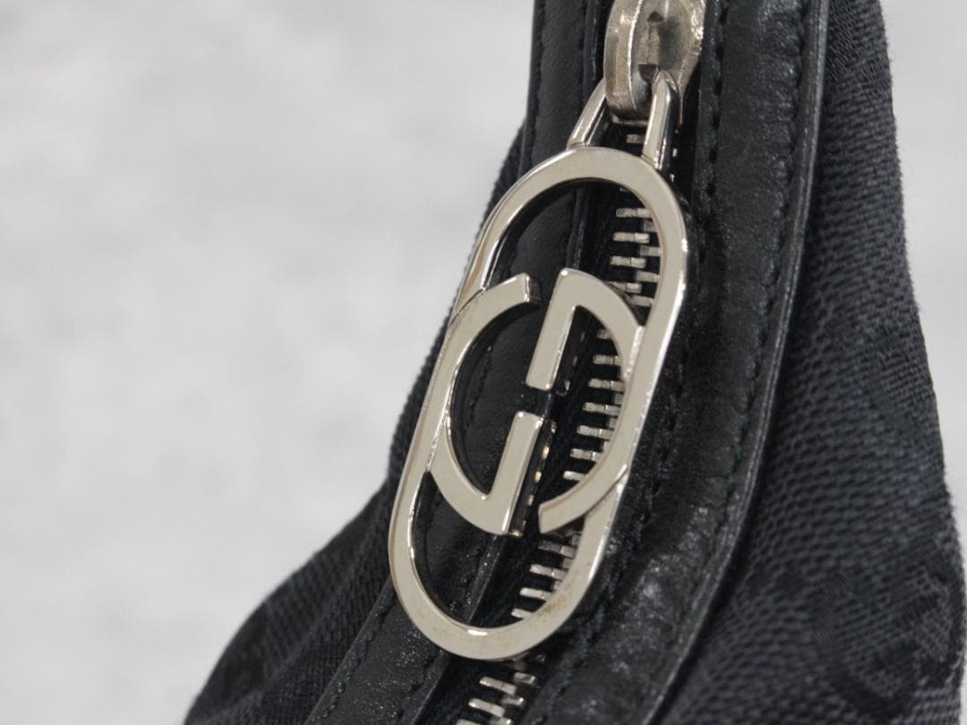 ▲GUCCI/グッチ ショルダーバッグ ワンショルダー GG柄 ブラック