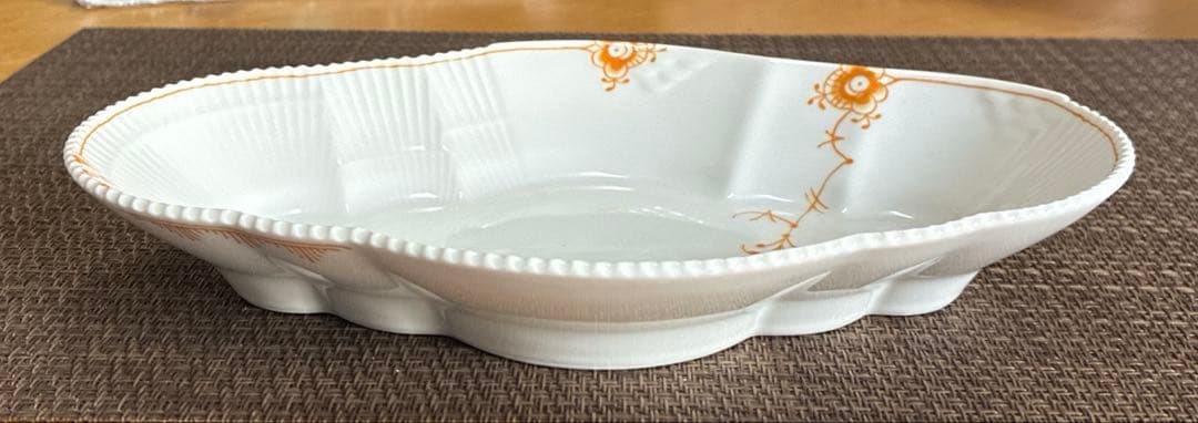 Royロイヤルコペンハーゲン カラーエレメンツ オレンジオーバルディッシュ