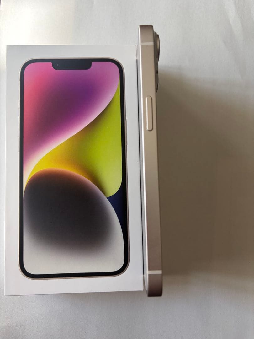 iPhone 14 256GB バッテリー容量100%