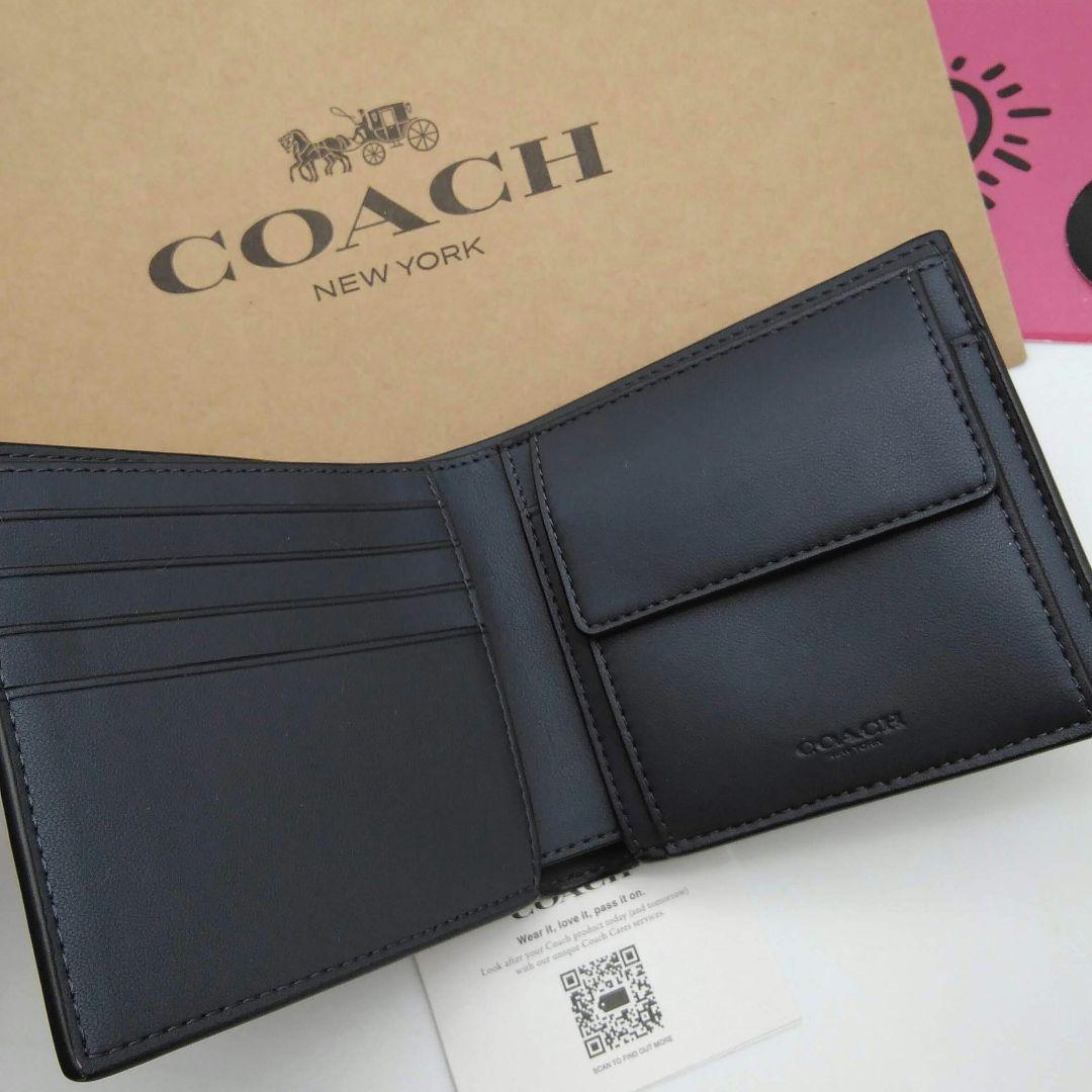 COACH　折り財布　新作モデル　メンズ　小銭入れ付き　新品未使用