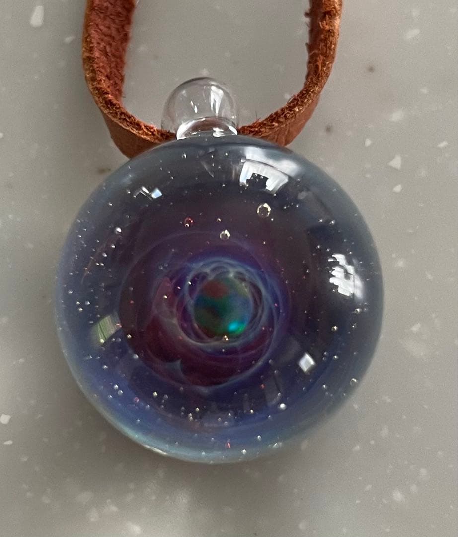 【最終値引き】宇宙テーマ 宇宙ガラス+a ガラス ペンダント