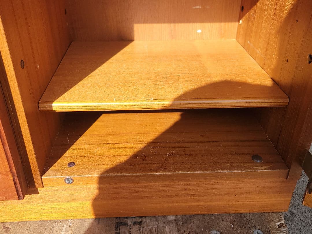 レトロ 木製 ガラス扉付き 食器棚 本棚 収納棚 ヴィンテージ調 キャビネット