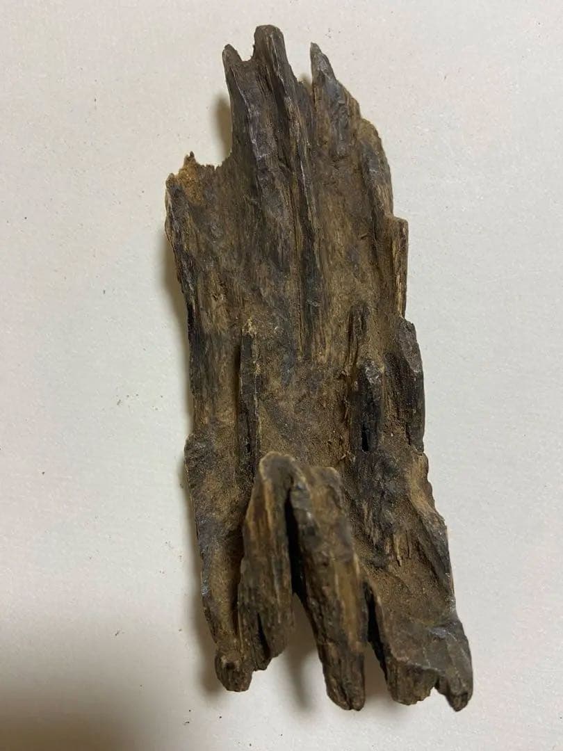 天然沈香木　泥シャム沈香17g 泥シャム沈香7.9g