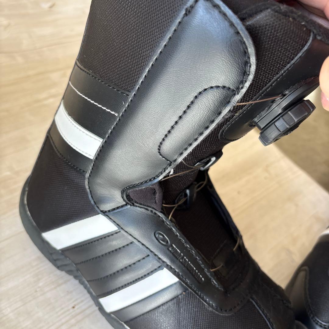 【美品】ZUMA スノーボードブーツ boa ダイヤル式 25cm