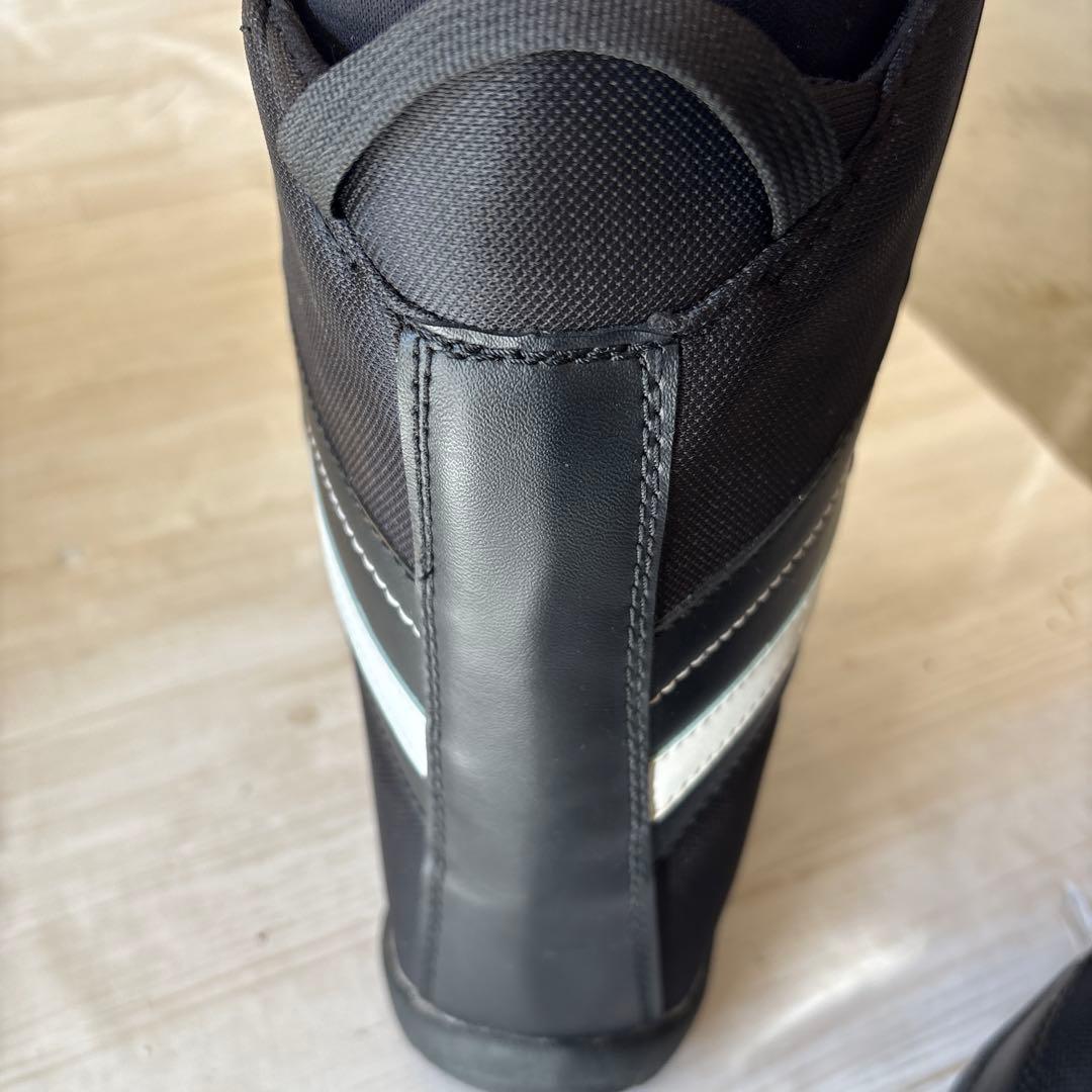 【美品】ZUMA スノーボードブーツ boa ダイヤル式 25cm