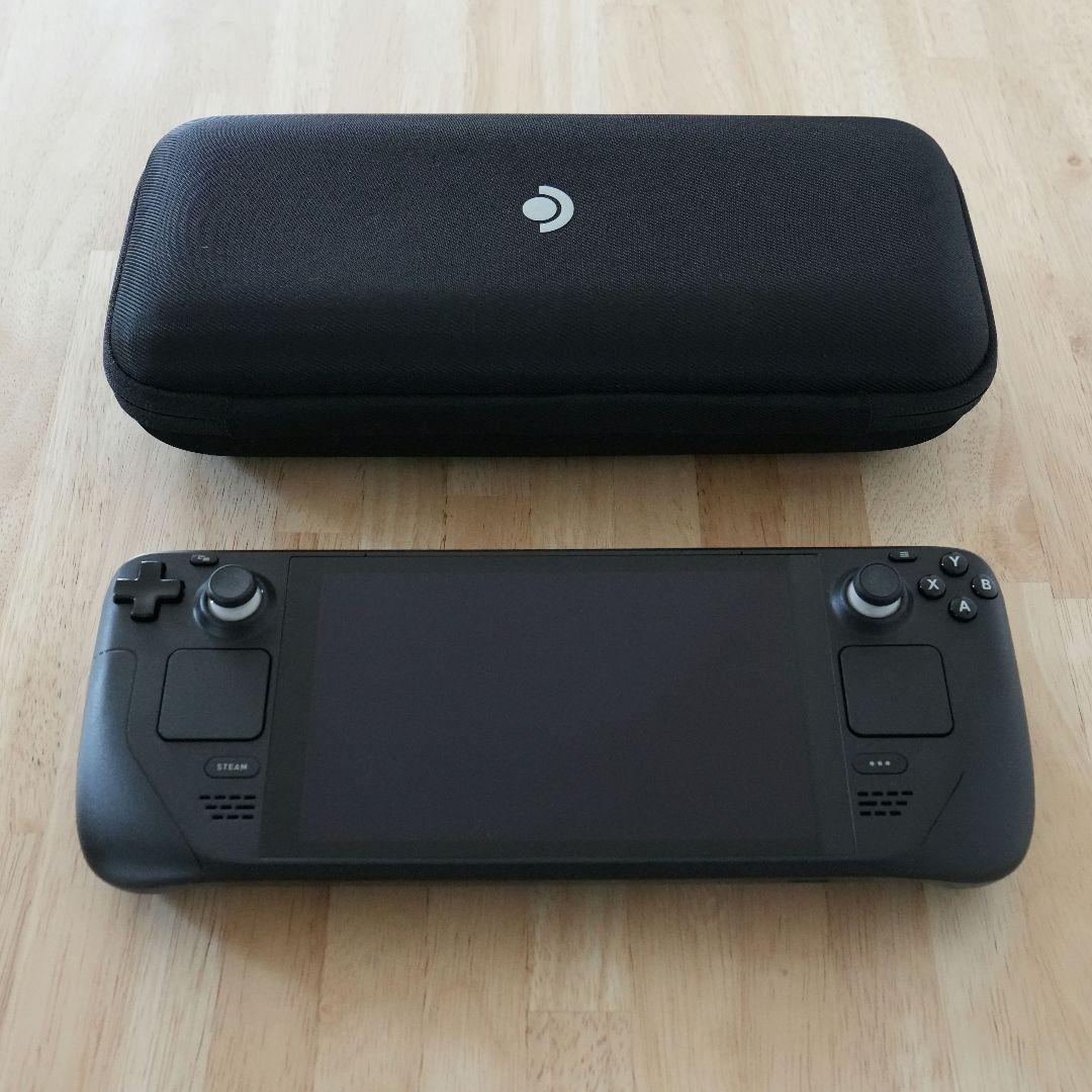 SteamDeck 256GB LCD（Docking Station付き）