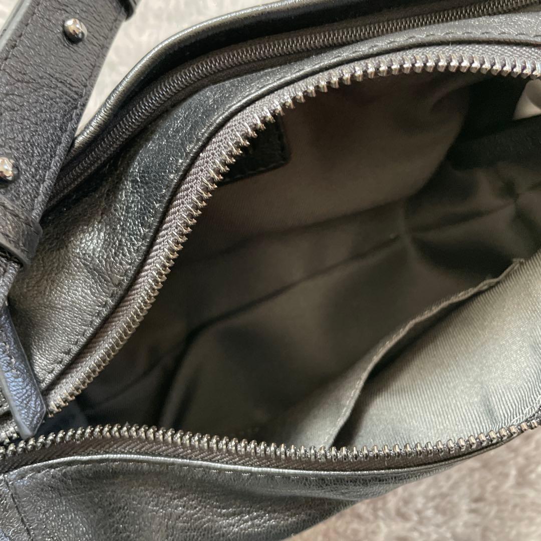 NAKI様✧*イアパピヨネ　ボックスショルダーバッグ