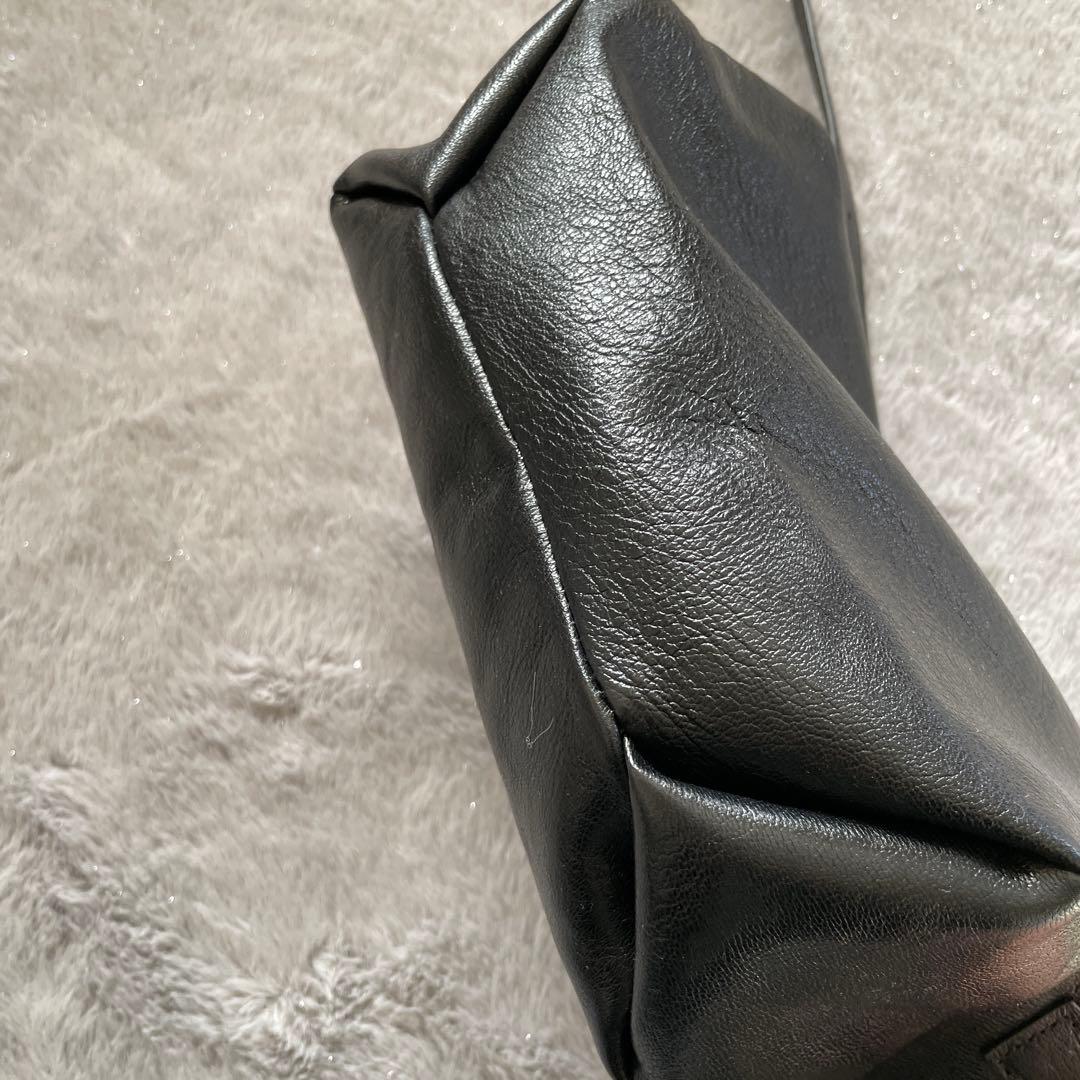 NAKI様✧*イアパピヨネ　ボックスショルダーバッグ