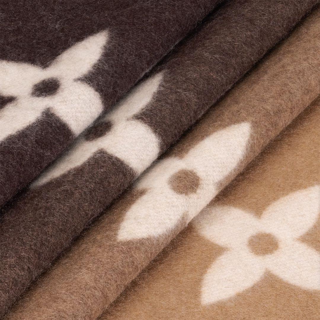 極美品 Louis Vuitton マフラー レイキャビック グラディエント