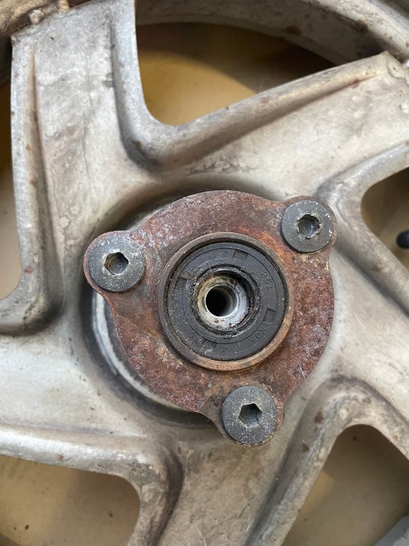 グランドアクシス100 社外Fキャリパー&ローター&Fホイール