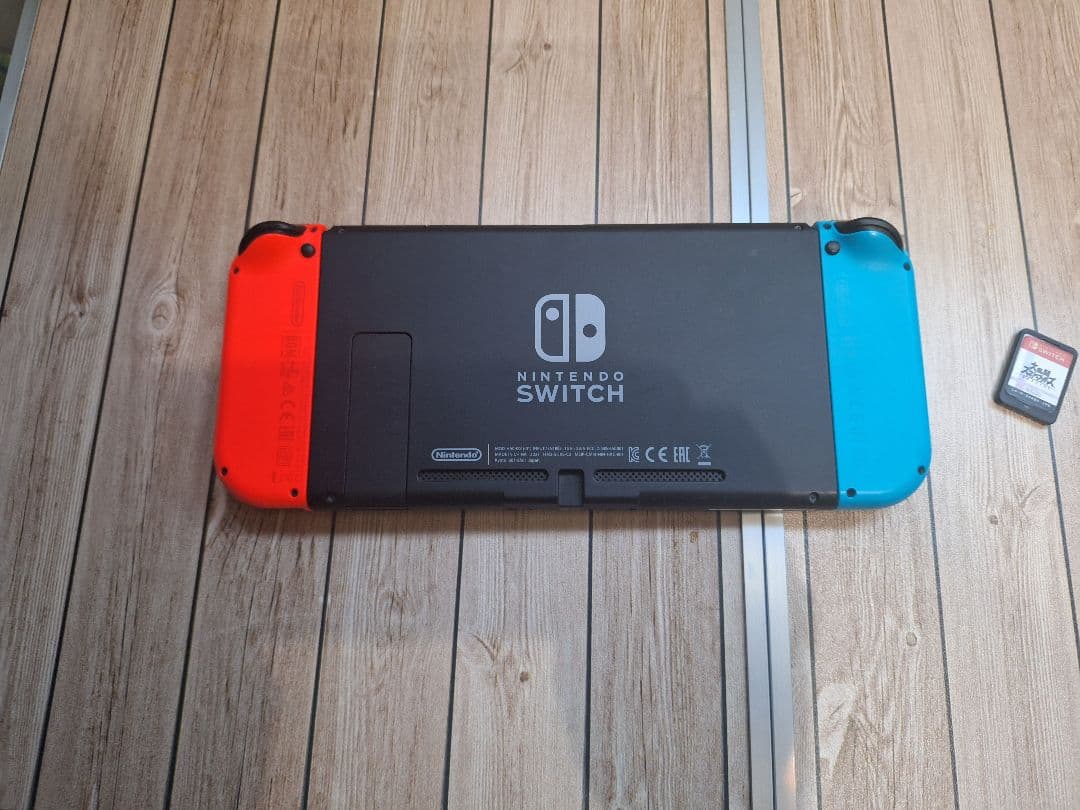 Nintendo Switch 赤青の本体とスマブラのセット