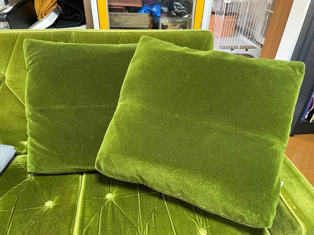 カリモク60 ロビークッション　モケットグリーン　2個