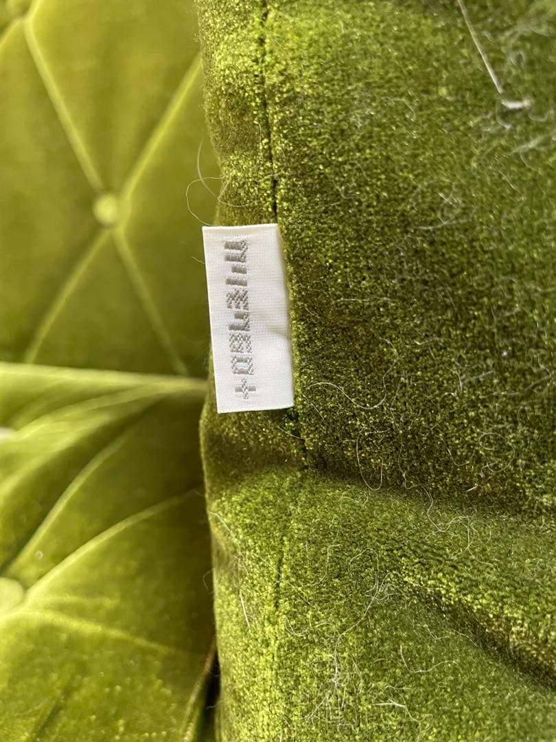 カリモク60 ロビークッション　モケットグリーン　2個