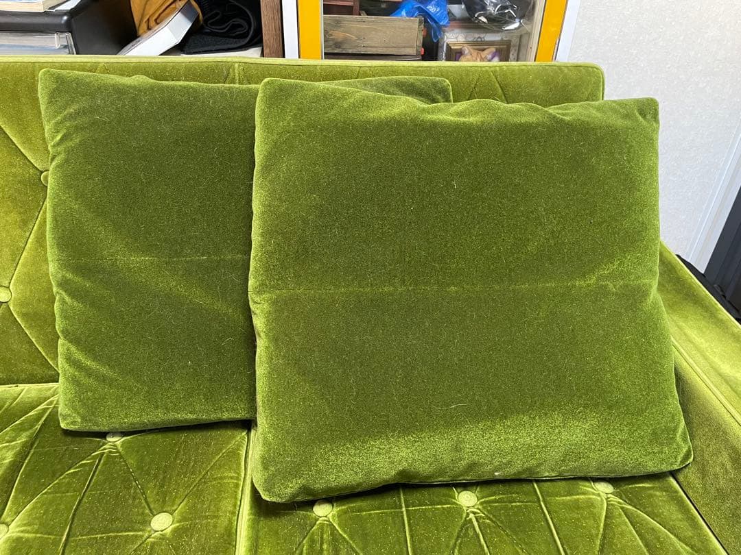カリモク60 ロビークッション　モケットグリーン　2個