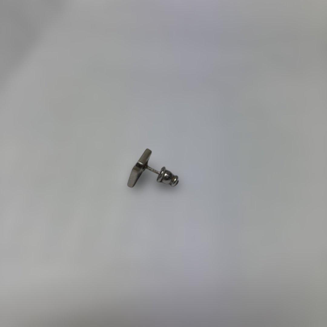 【える】FENDI 片耳ピアス シルバー FFロゴ