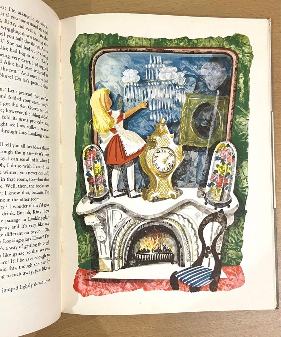 No.246 希少　古書 洋書 アンティーク 不思議の国のアリス・鏡の国のアリス