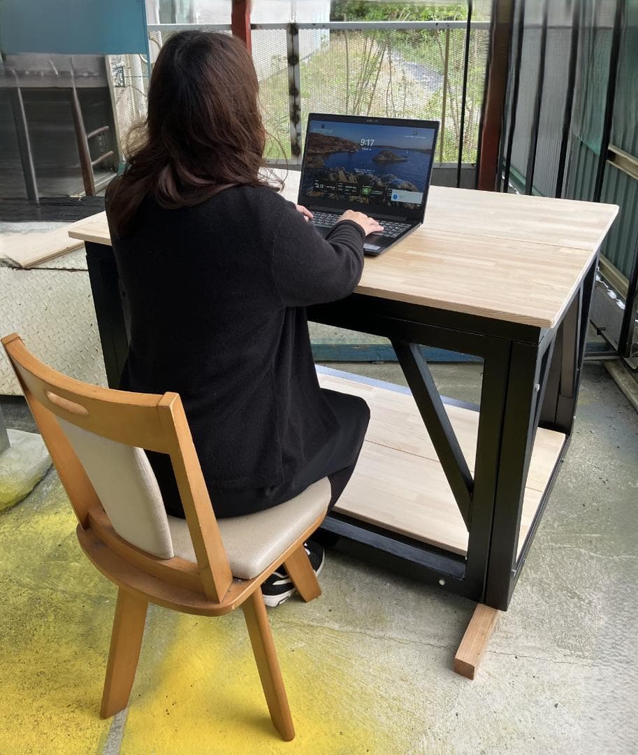 ね*】様 勉強机　事務机（緊急時は避難シェルター） 　限定商品再販なし